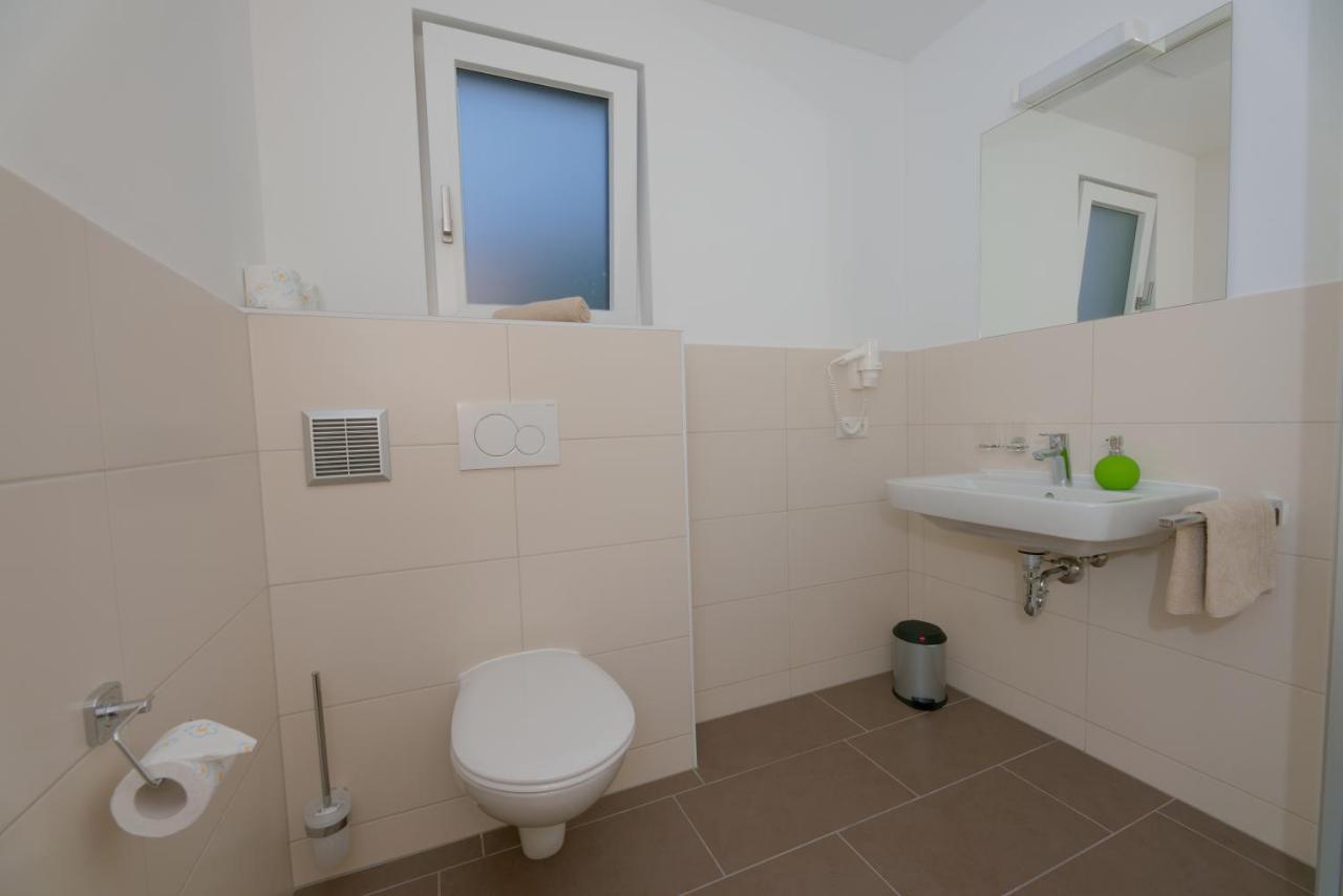 Mounira Ladis Apartment Exterior photo