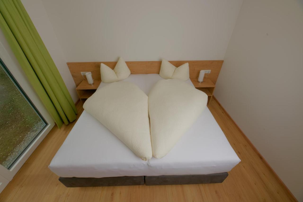 Mounira Ladis Apartment Exterior photo